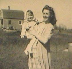 Dorothy Lorson McKelvey and Marsha McKelvey, 1948